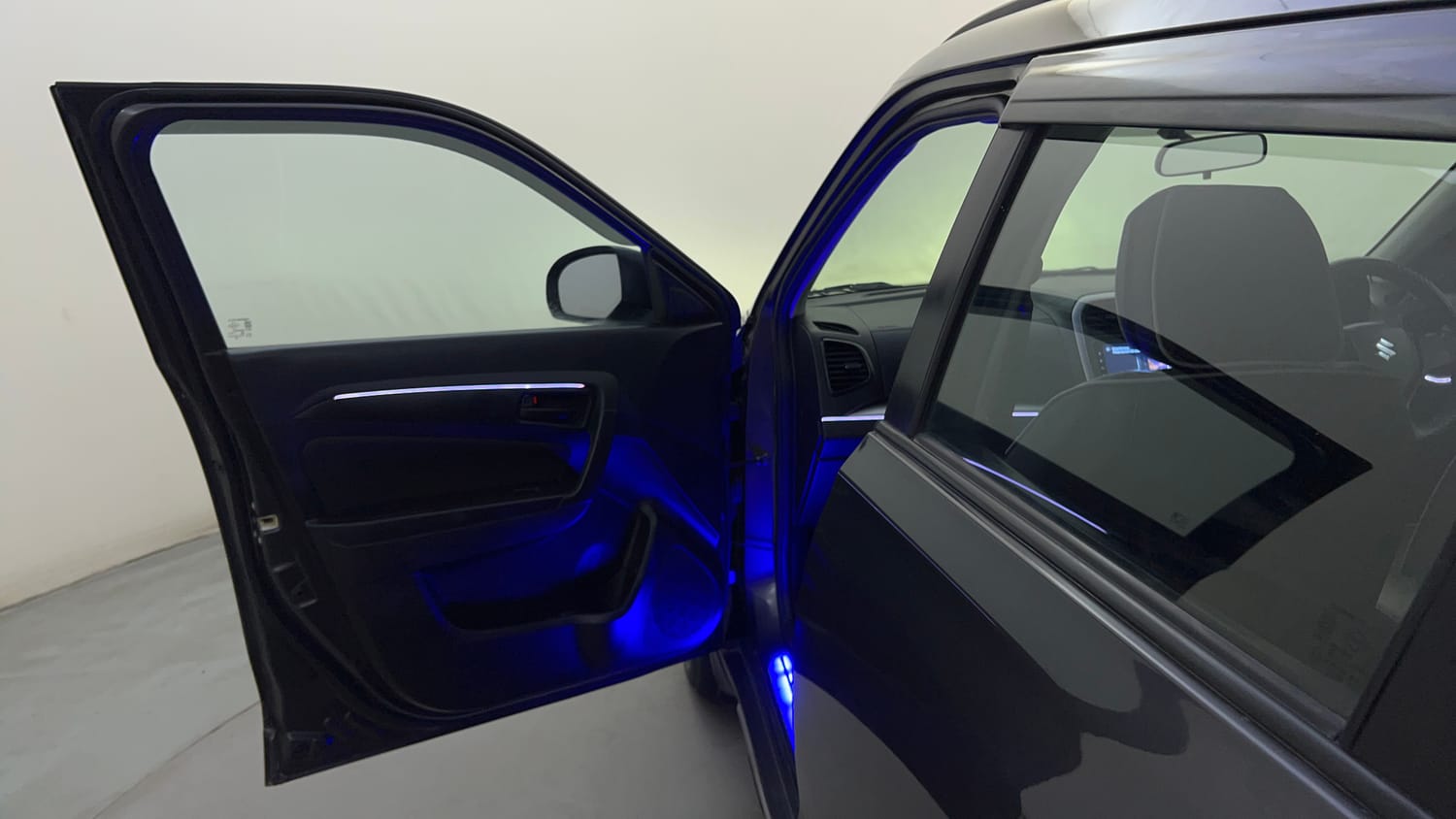 Used 2021 maruti-suzuki Vitara Brezza VXi Petrol Manual interior LEFT FRONT DOOR OPEN VIEW