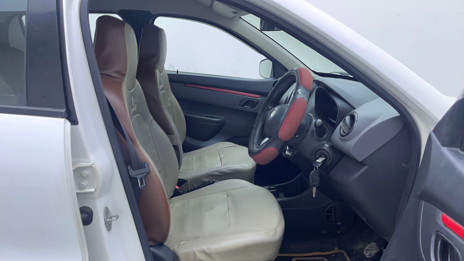 Used 2017 Renault Kwid 1.0 RXT AMT Petrol Automatic interior RIGHT SIDE FRONT DOOR CABIN VIEW