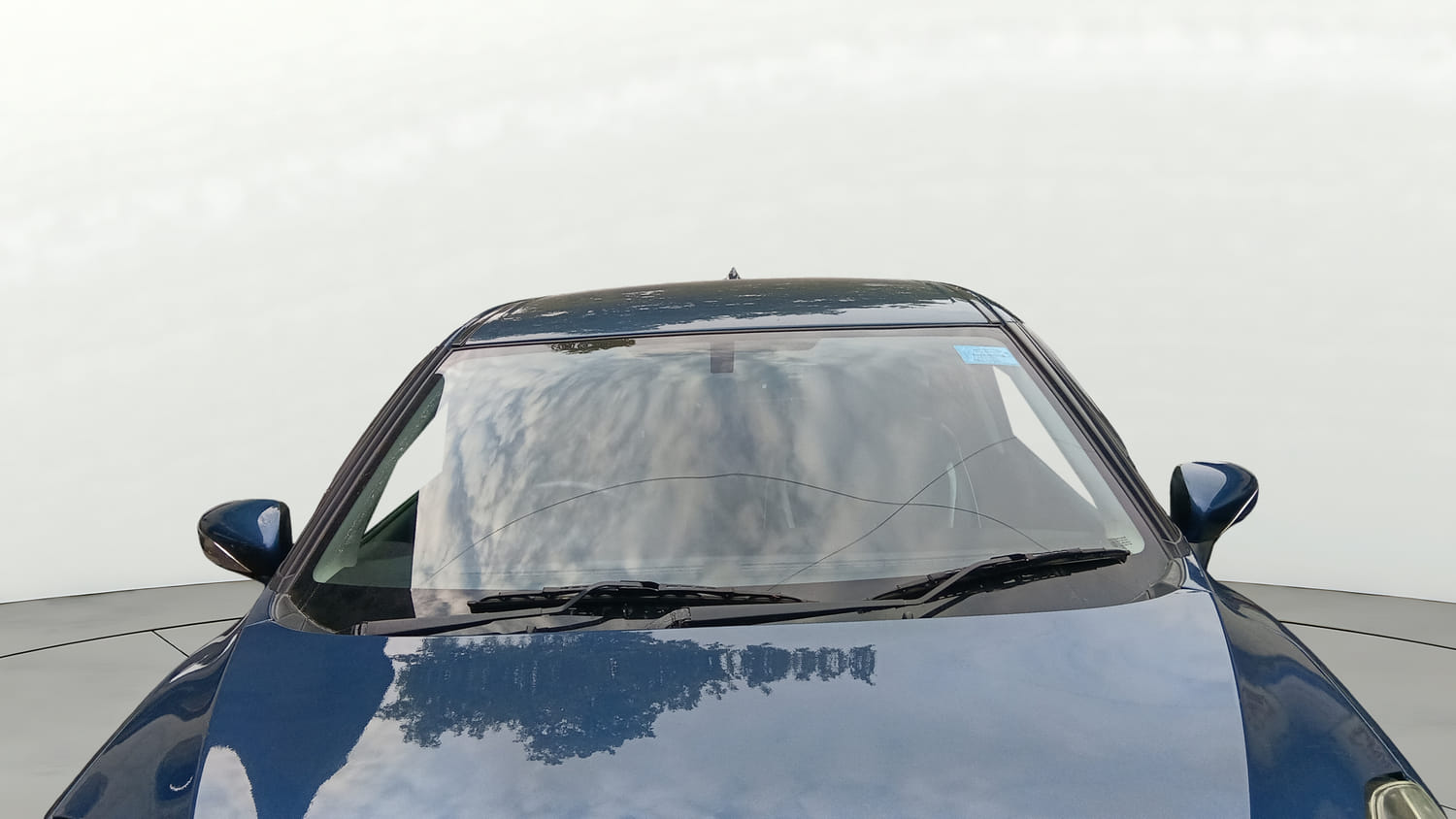 Used 2018 Maruti Suzuki Baleno Alpha 1.2 Petrol Manual exterior FRONT WINDSHIELD VIEW