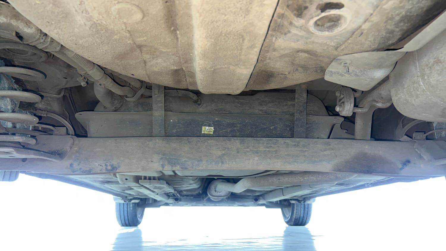 Used 2020 Hyundai Aura SX Plus 1.2 AMT Petrol Petrol Automatic extra REAR UNDERBODY VIEW (TAKEN FROM REAR)