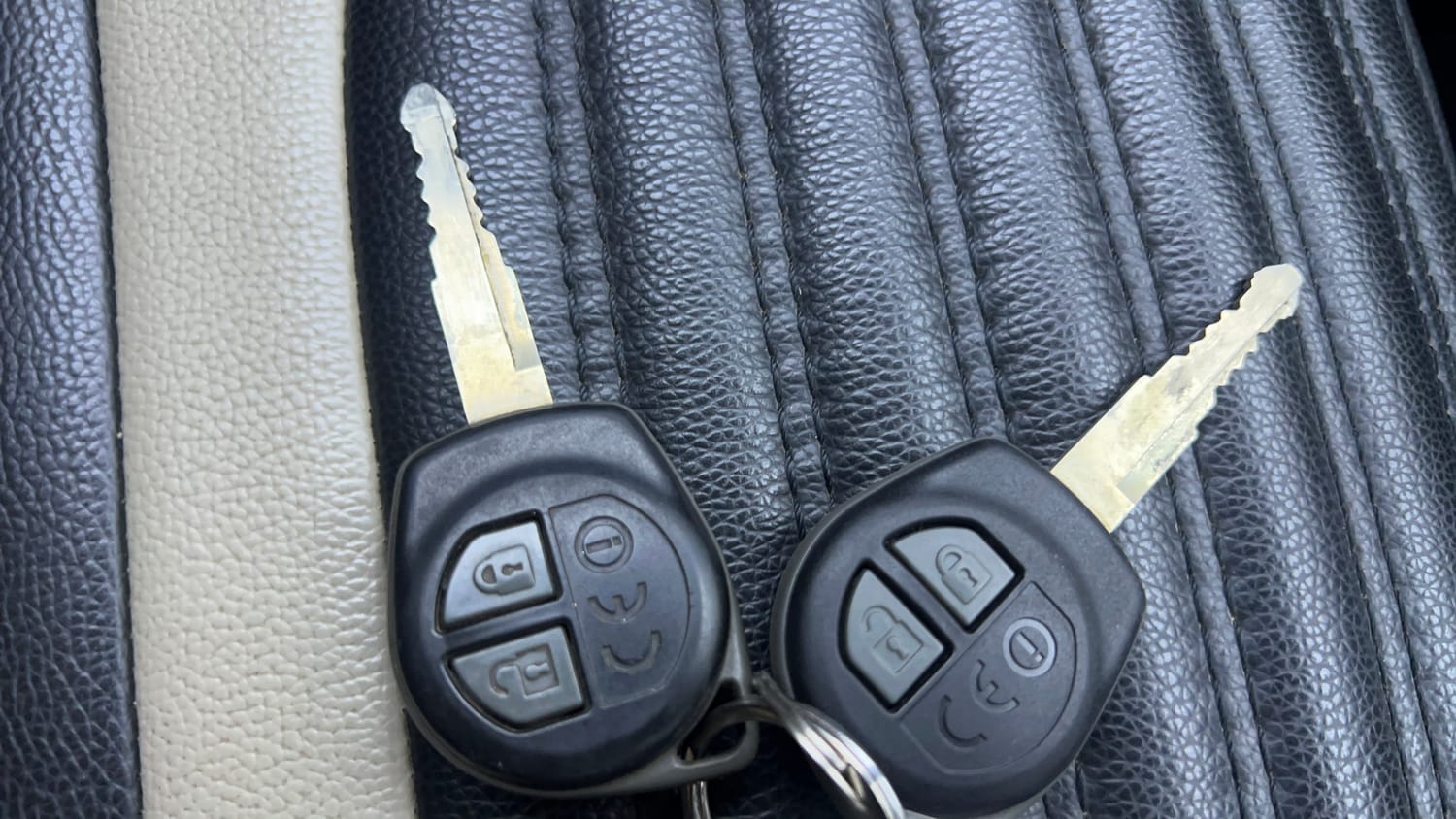 Used 2024 Maruti Suzuki Wagon R VXI 1.0 CNG Cng Manual extra CAR KEY VIEW