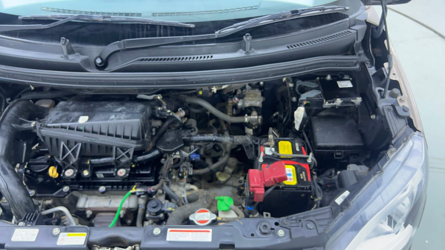 Used 2024 Maruti Suzuki Wagon R VXI 1.0 CNG Cng Manual engine ENGINE LEFT SIDE VIEW