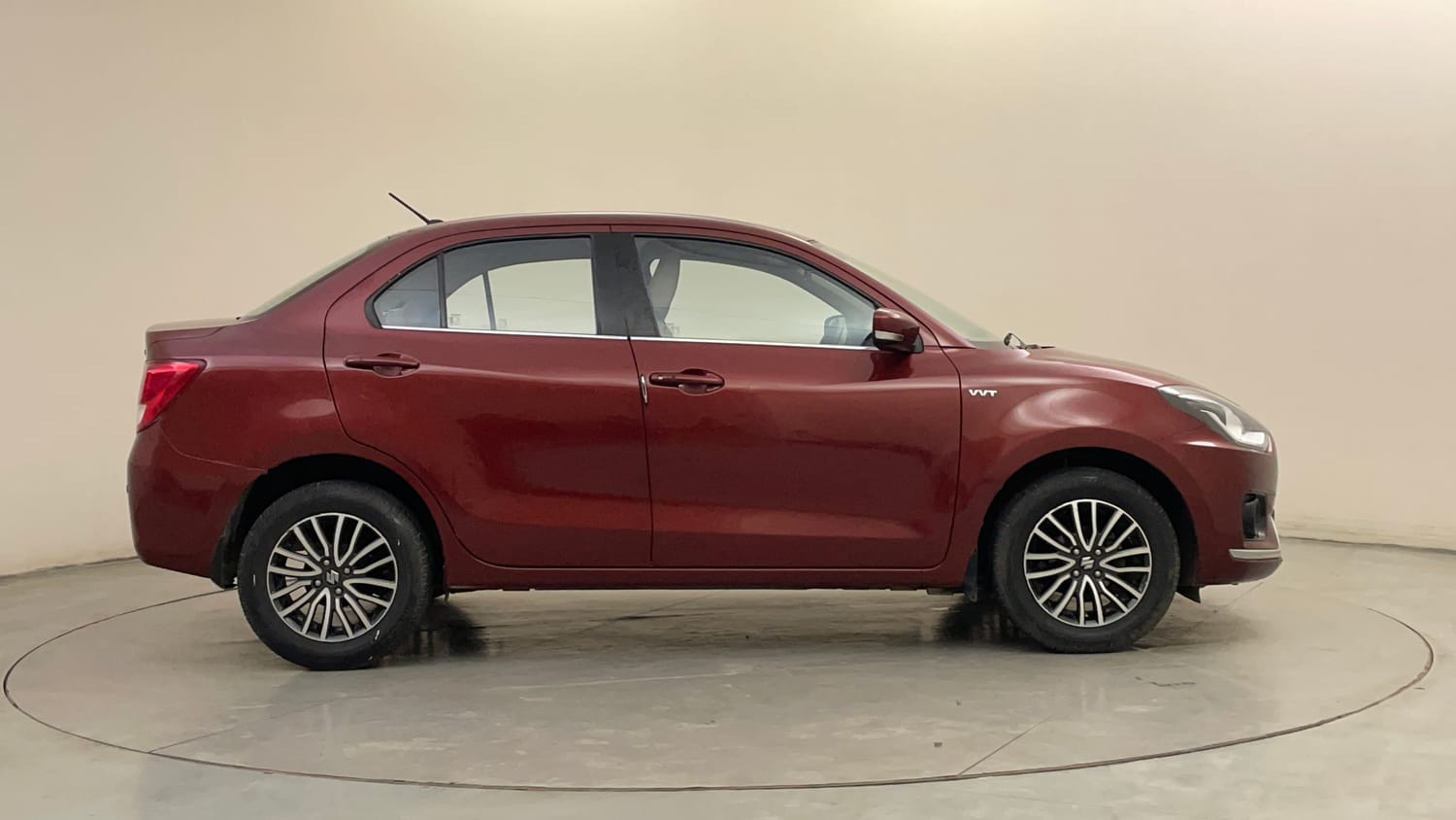 Used 2017 Maruti Suzuki Dzire ZXi Plus Petrol Manual exterior RIGHT SIDE VIEW