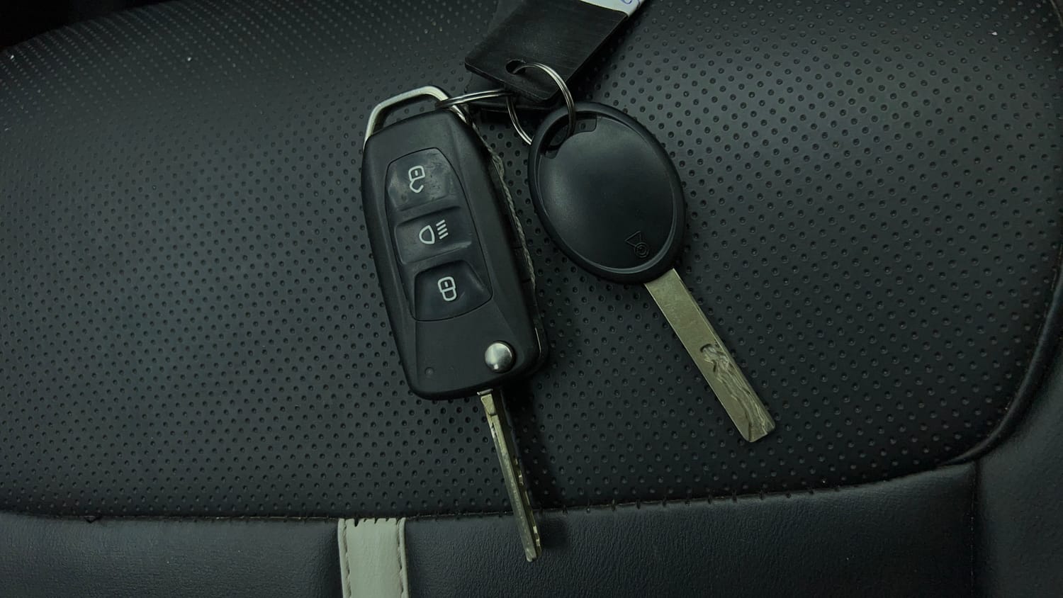 Used 2024 Tata Nexon Pure 1.2 Revotron Petrol 6MT Petrol Manual extra CAR KEY VIEW