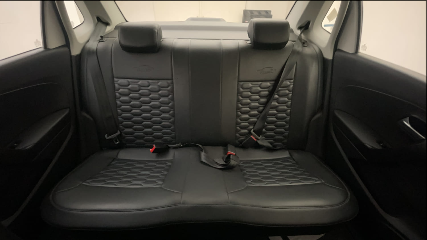 Used 2017 Volkswagen Ameo Comfortline 1.2L (P) Petrol Manual interior REAR SEAT CONDITION VIEW