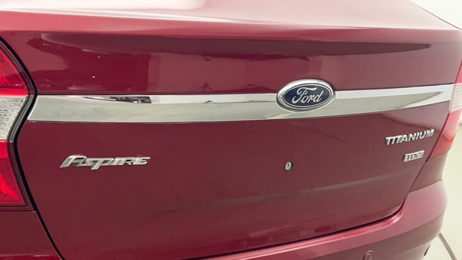 Used 2019 Ford Figo Aspire Titanium1.5 TDCi Diesel Manual dents MINOR SCRATCH