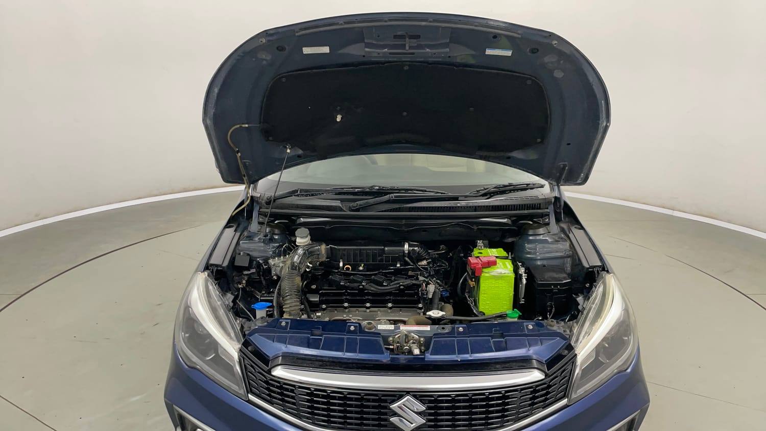 Used 2019 Maruti Suzuki Ciaz Alpha Hybrid 1.5 Petrol Manual engine ENGINE & BONNET OPEN FRONT VIEW