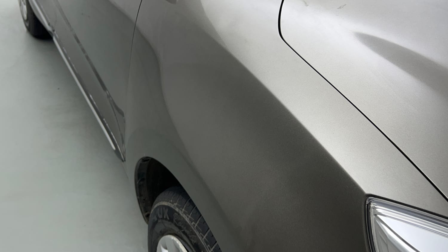 Used 2021 Maruti Suzuki Swift VXi Petrol Manual dents MINOR SCRATCH