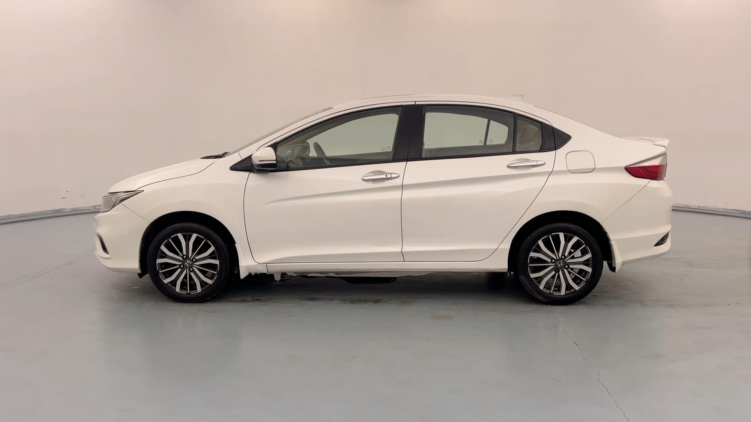 Used 2020 Honda City ZX Petrol Petrol Manual exterior LEFT SIDE VIEW