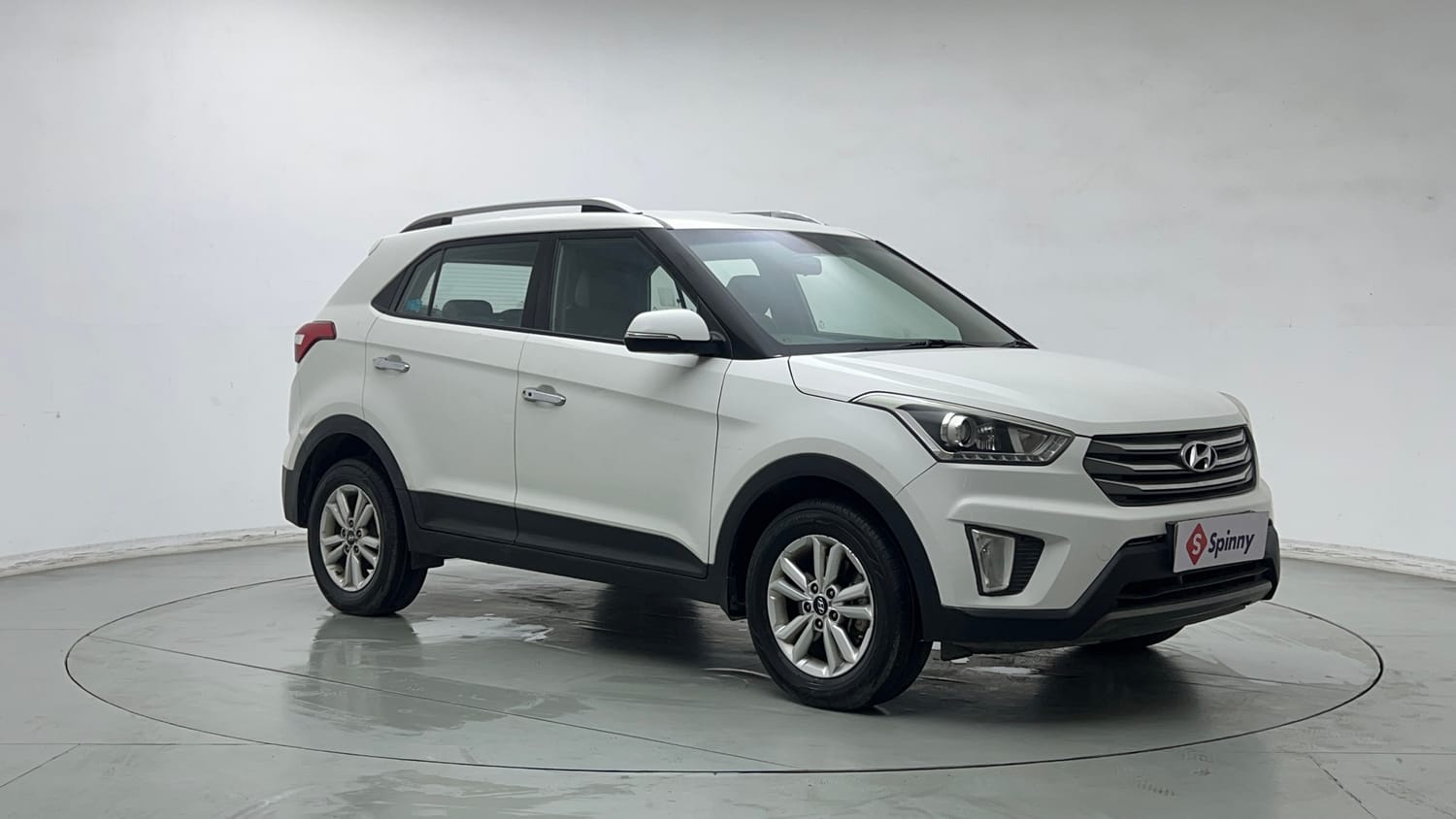 Used 2016 Hyundai Creta 1.6 SX Plus Petrol Petrol Manual exterior RIGHT FRONT CORNER VIEW