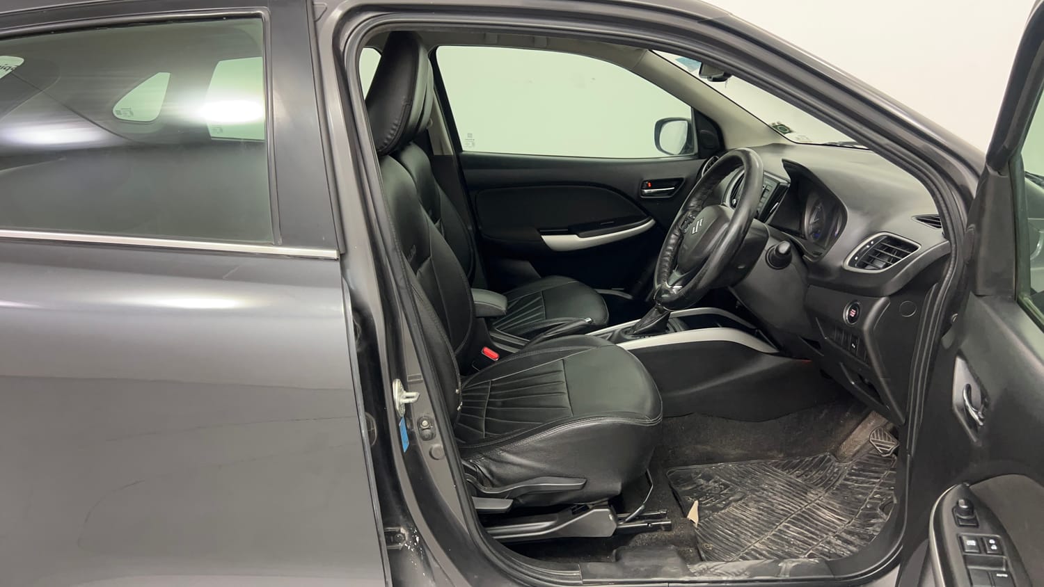 Used 2017 Maruti Suzuki Baleno Zeta 1.2 AT Petrol Automatic interior RIGHT SIDE FRONT DOOR CABIN VIEW