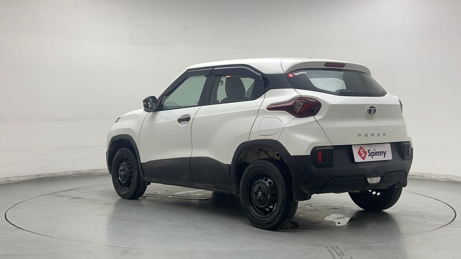 Used 2024 Tata Punch Pure MT Petrol Manual exterior LEFT REAR CORNER VIEW