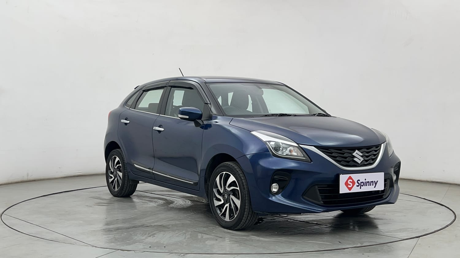 Used 2020 Maruti Suzuki Baleno Zeta Petrol Manual exterior RIGHT FRONT CORNER VIEW