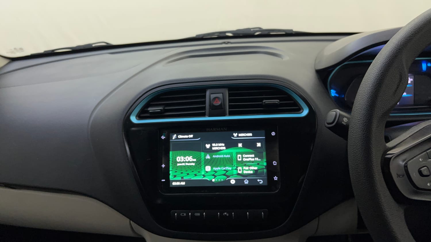 Used 2024 Tata Tiago EV XT Medium Range Electric Automatic top_features Integrated (in-dash) music system