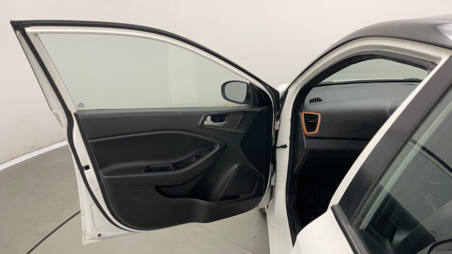 Used 2017 Hyundai Elite i20 Asta 1.2 Dual Tone Petrol Manual interior LEFT FRONT DOOR OPEN VIEW