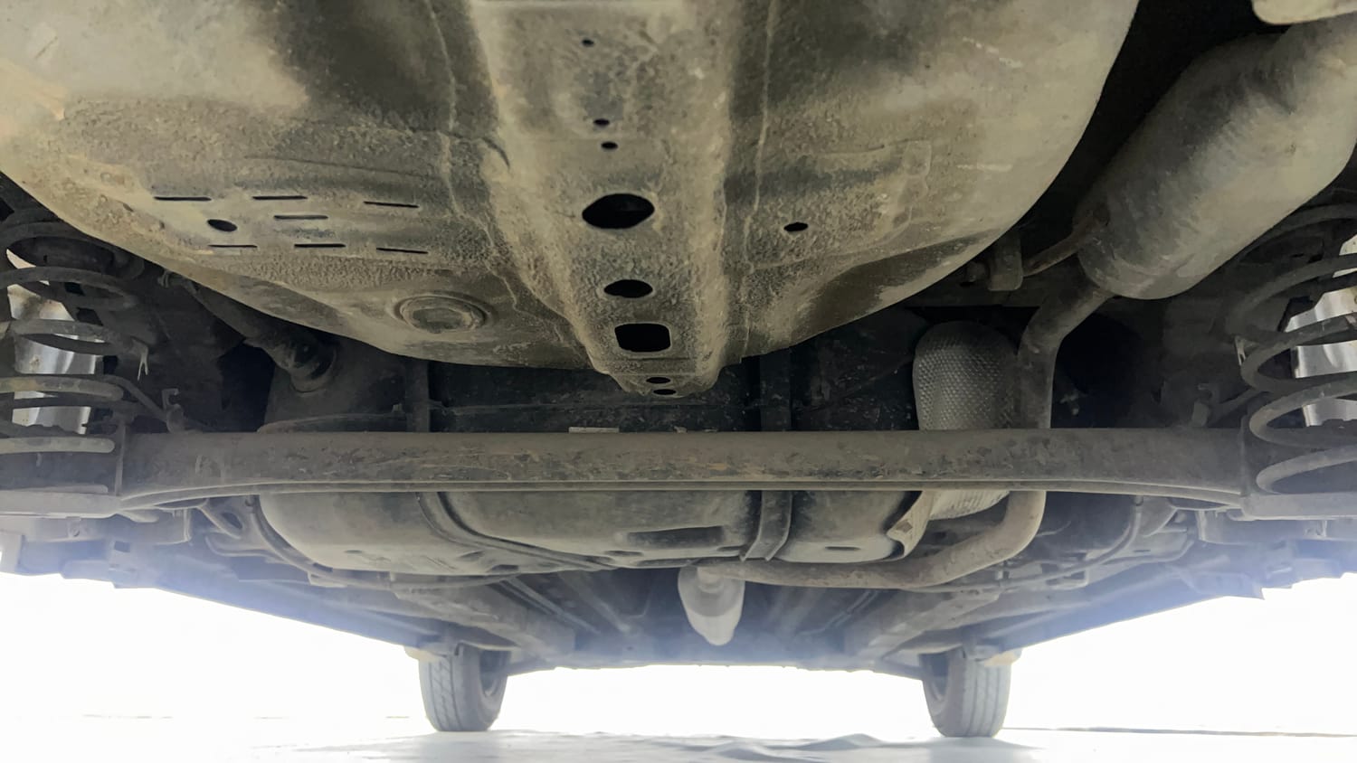 Used 2017 Maruti Suzuki Swift VXi Petrol Manual extra REAR UNDERBODY VIEW (TAKEN FROM REAR)