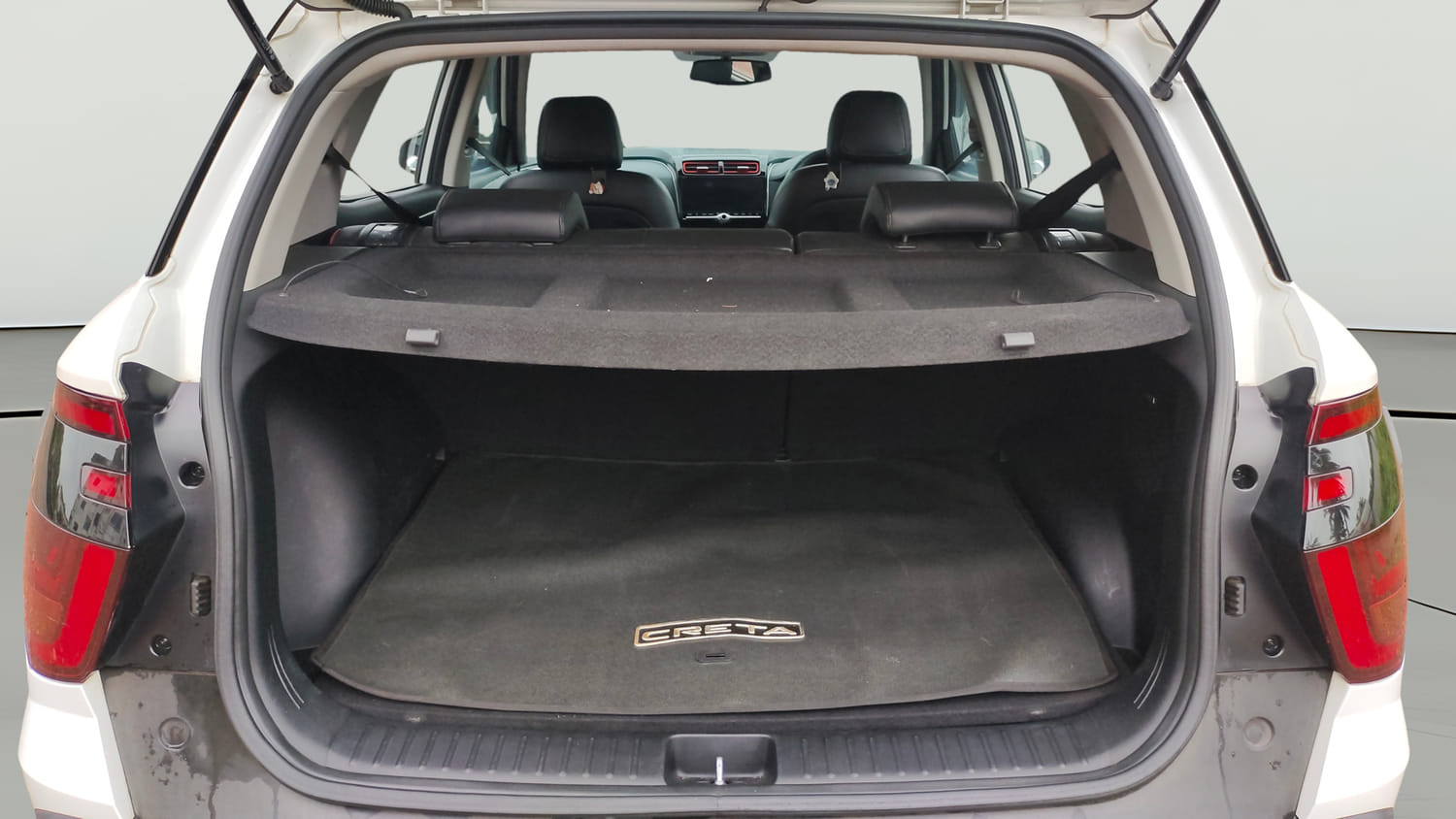 Used 2022 Hyundai Creta SX (O) 1.4 Turbo 7 DCT Dual Tone Petrol Automatic interior DICKY INSIDE VIEW