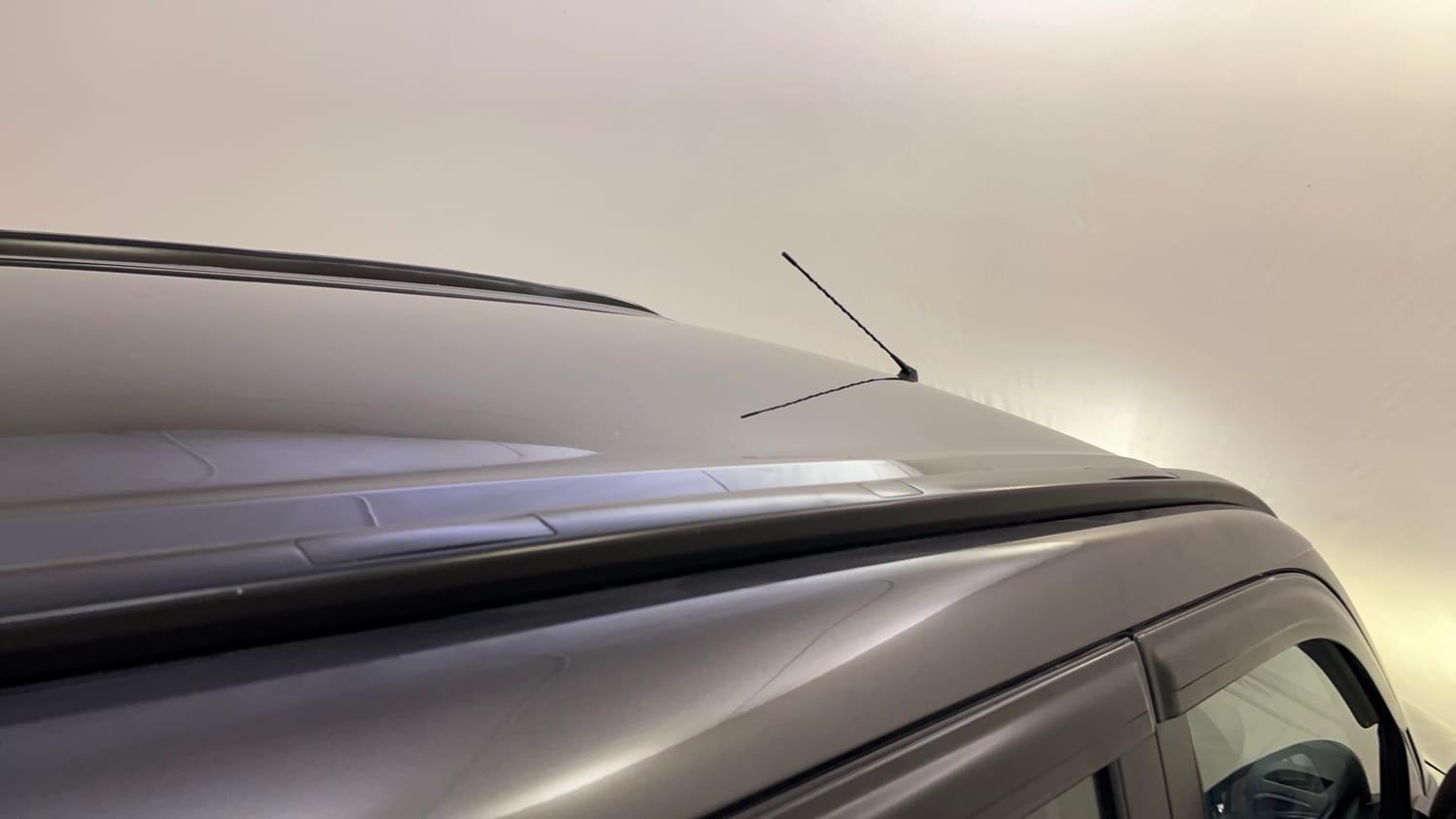 Used 2021 maruti-suzuki Vitara Brezza VXi Petrol Manual dents MINOR DENT