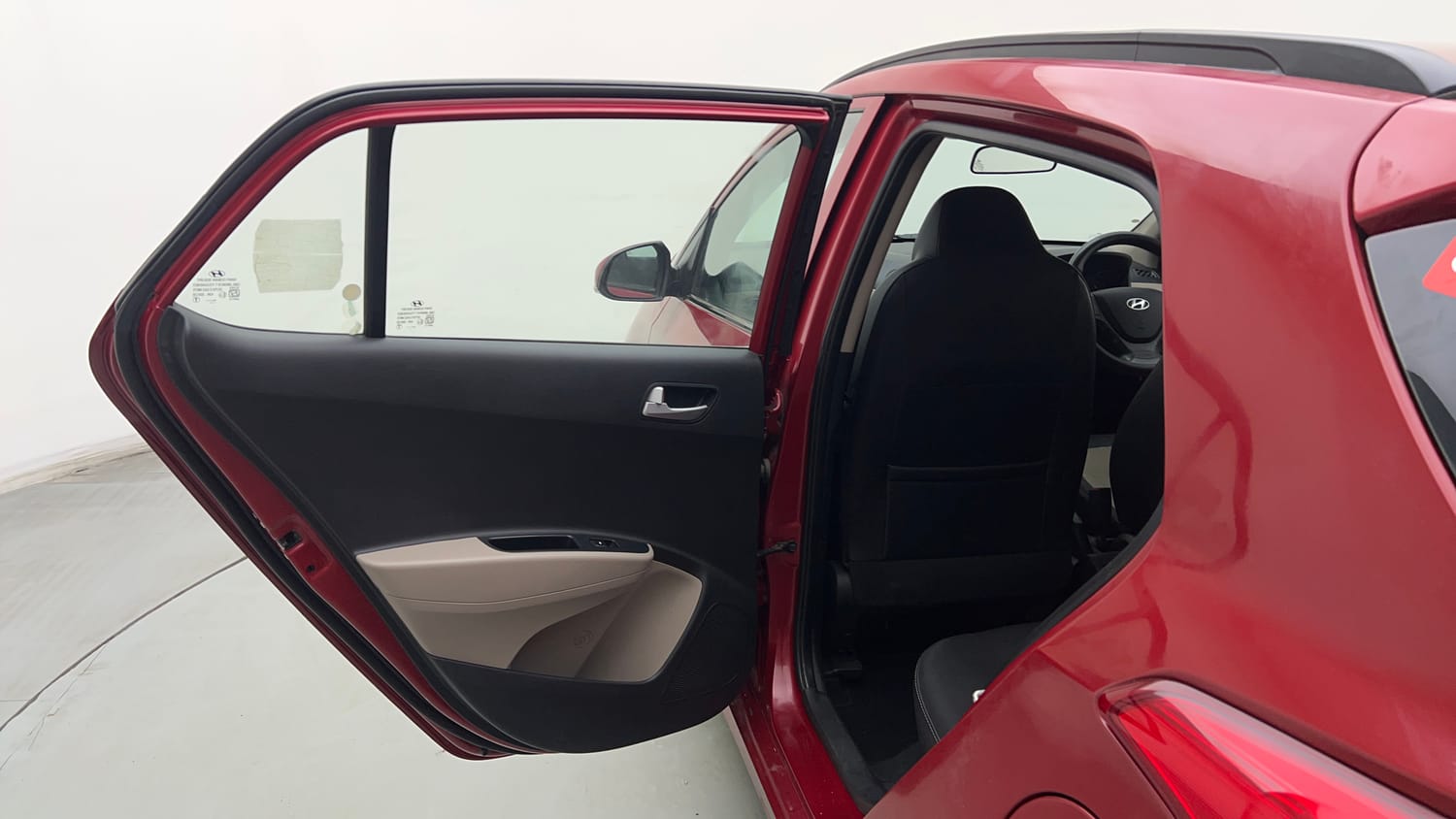 Used 2018 Hyundai Grand i10 Sportz (O) AT 1.2 Kappa VTVT Petrol Automatic interior LEFT REAR DOOR OPEN VIEW