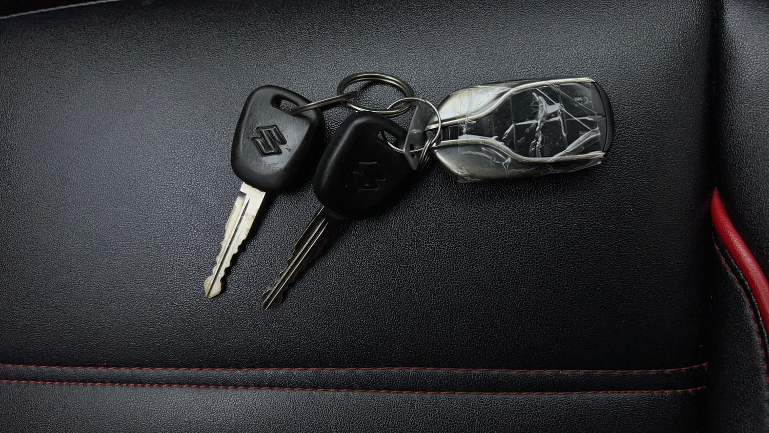 Used 2023 Maruti Suzuki Ignis Sigma 1.2 MT Petrol Manual extra CAR KEY VIEW