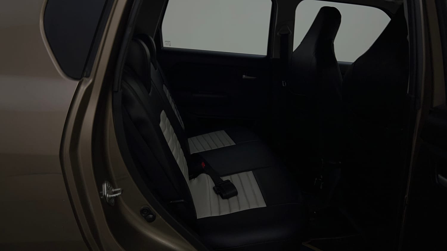 Used 2019 Maruti Suzuki Wagon R ZXi 1.2 Petrol Manual interior RIGHT SIDE REAR DOOR CABIN VIEW