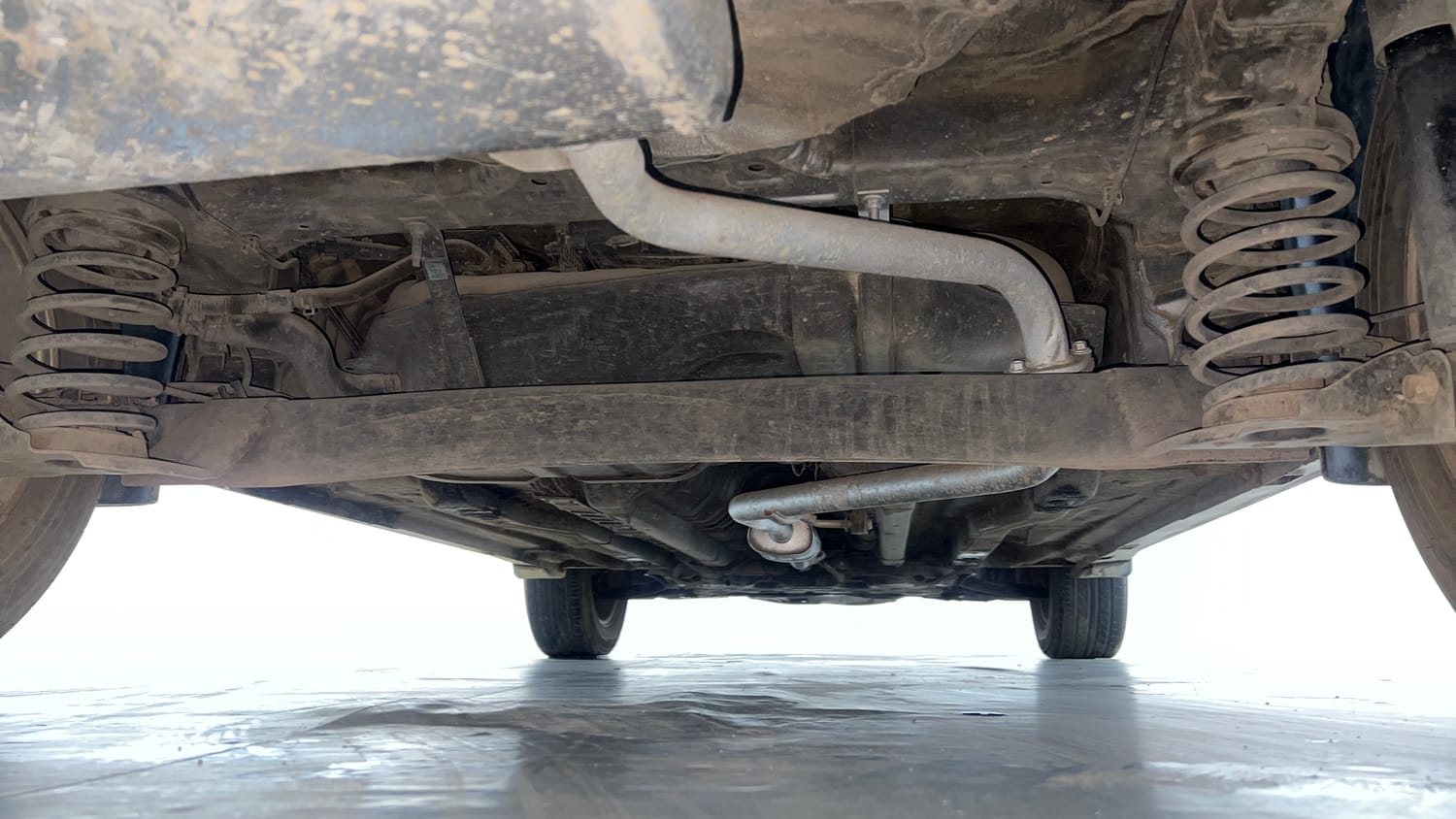 Used 2016 Hyundai Creta 1.6 SX Plus Petrol Petrol Manual extra REAR UNDERBODY VIEW (TAKEN FROM REAR)