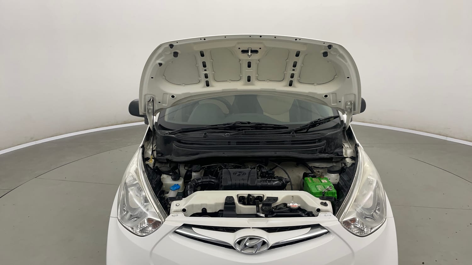 Used 2016 Hyundai Eon Era Petrol Manual engine ENGINE & BONNET OPEN FRONT VIEW