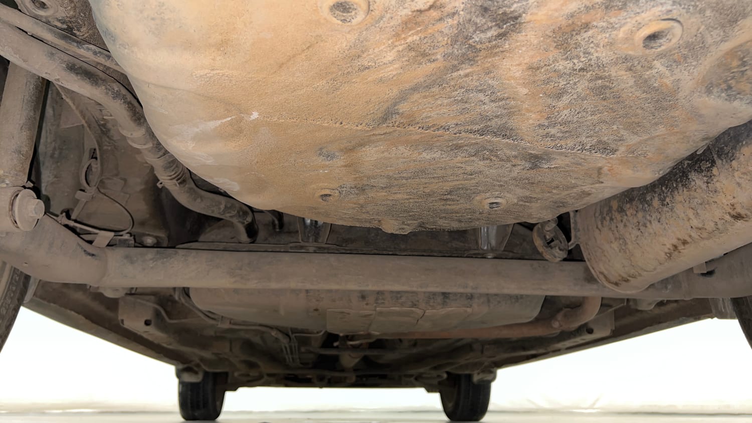 Used 2022 Tata Tigor XZA Plus Petrol Automatic extra REAR UNDERBODY VIEW (TAKEN FROM REAR)
