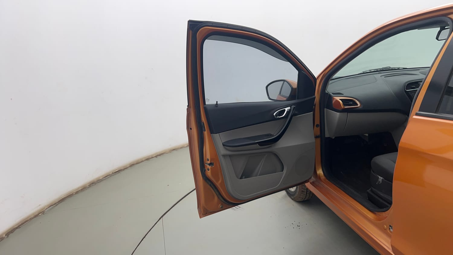 Used 2017 Tata Tiago Revotron XZA Petrol Automatic interior LEFT FRONT DOOR OPEN VIEW