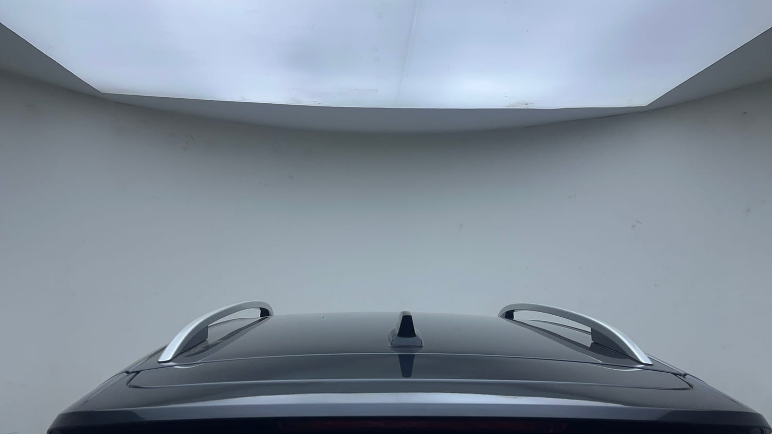 Used 2023 Volkswagen Taigun Highline 1.0 TSI MT Petrol Manual exterior EXTERIOR ROOF VIEW