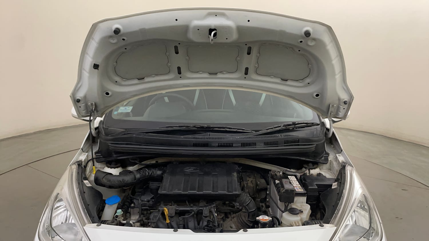 Used 2020 Hyundai Grand i10 Sportz 1.2 Kappa VTVT Petrol Manual engine ENGINE & BONNET OPEN FRONT VIEW