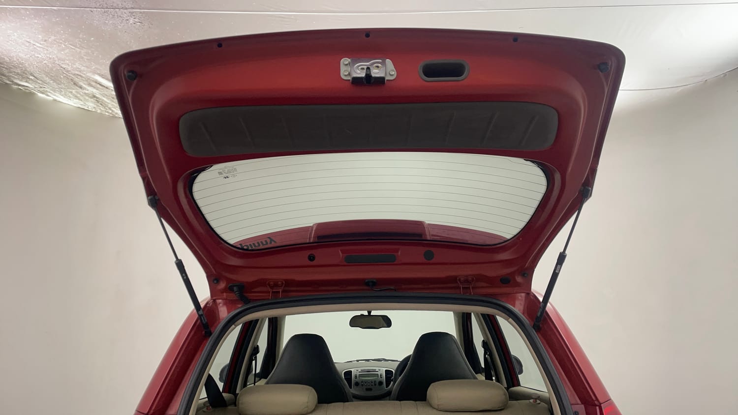 Used 2012 Hyundai i10 Sportz 1.2 AT Kappa2 Petrol Automatic interior DICKY DOOR OPEN VIEW