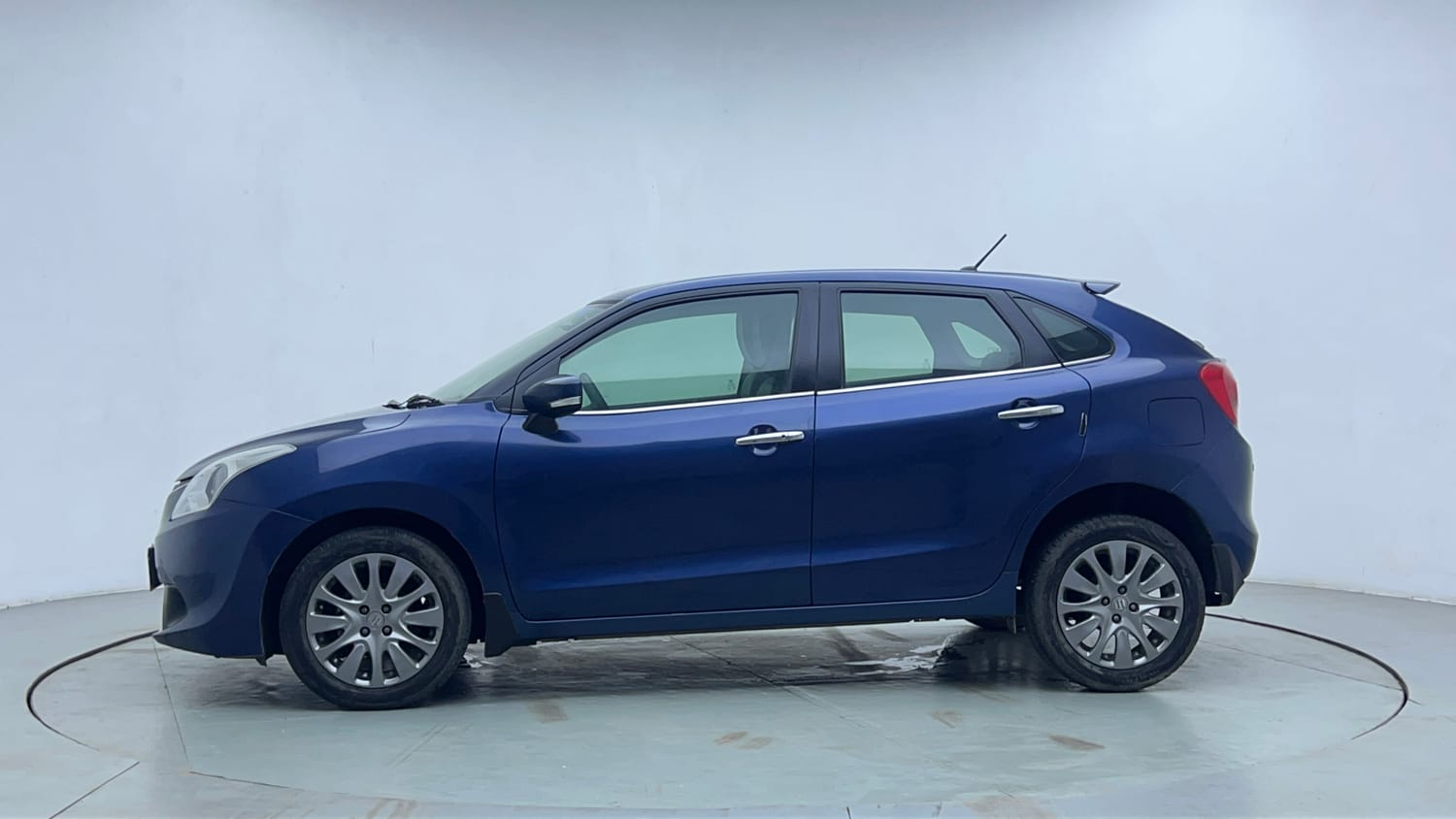 Used 2018 Maruti Suzuki Baleno Zeta 1.2 Petrol Manual exterior LEFT SIDE VIEW