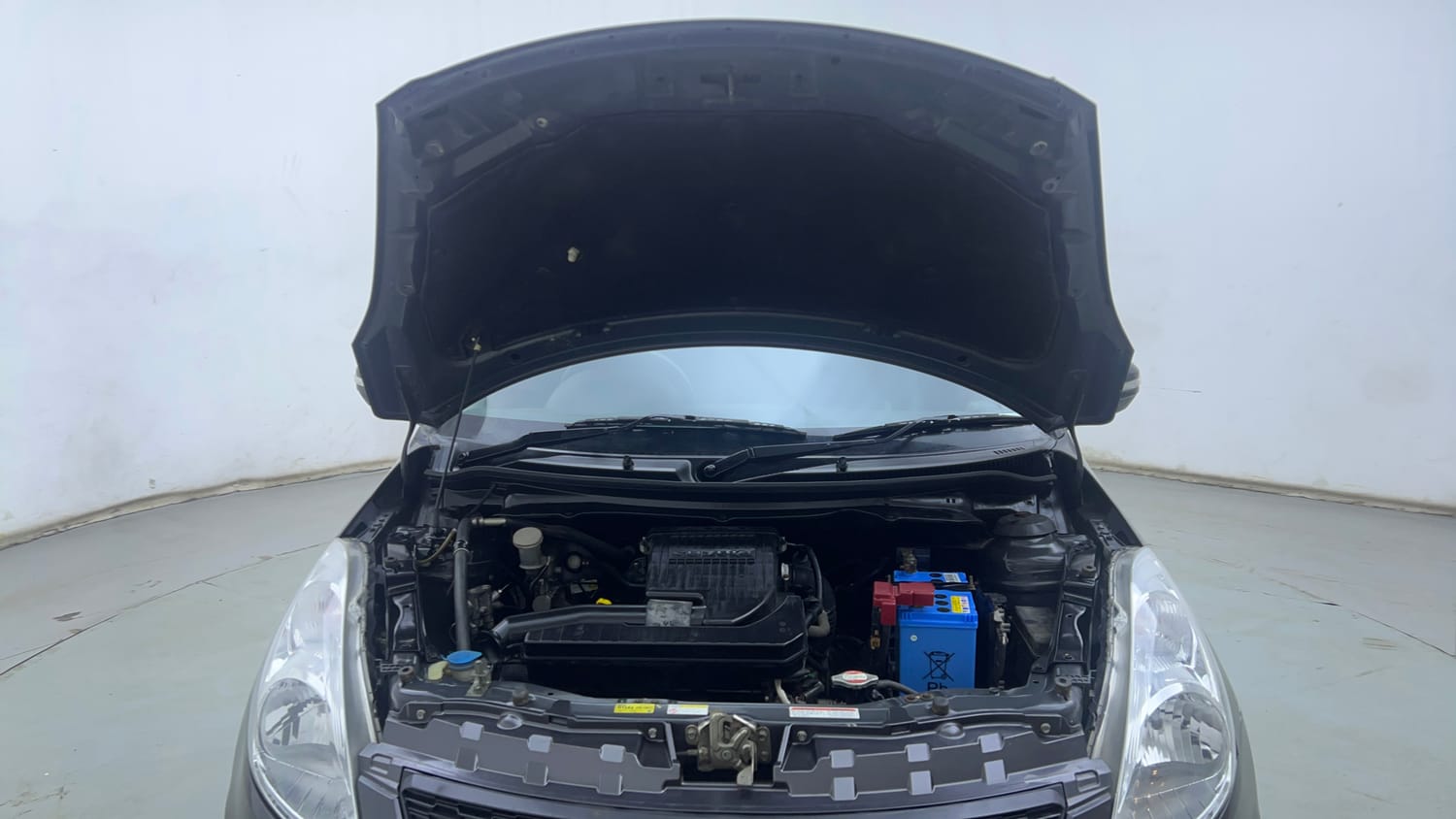 Used 2017 Maruti Suzuki Swift VXi Petrol Manual engine ENGINE & BONNET OPEN FRONT VIEW