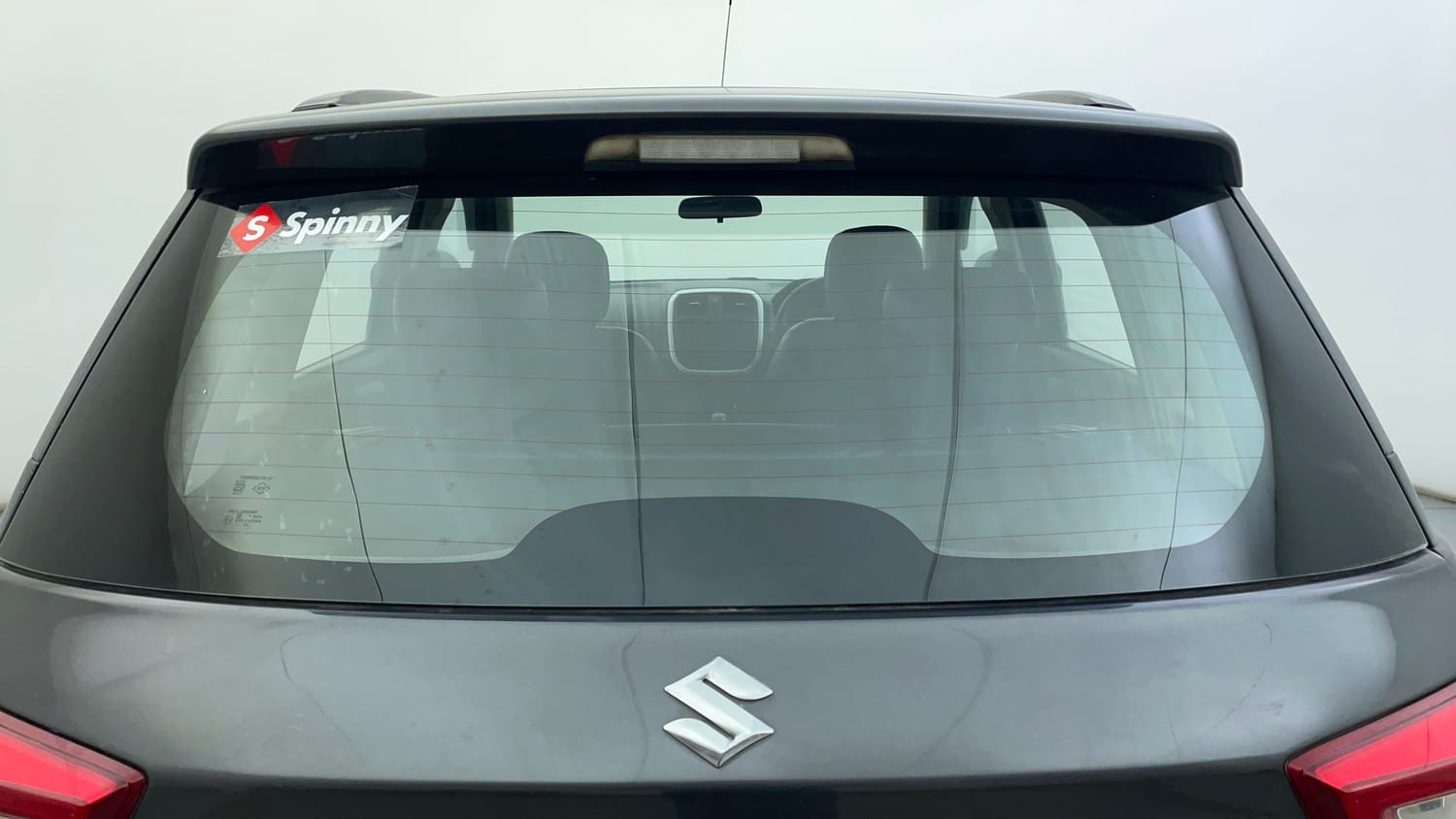 Used 2022 maruti-suzuki Vitara Brezza VXi Petrol Manual exterior BACK WINDSHIELD VIEW