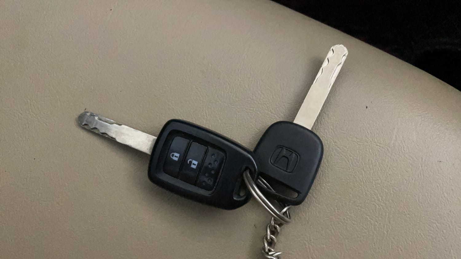 Used 2016 Honda Jazz V Petrol Petrol Manual extra CAR KEY VIEW