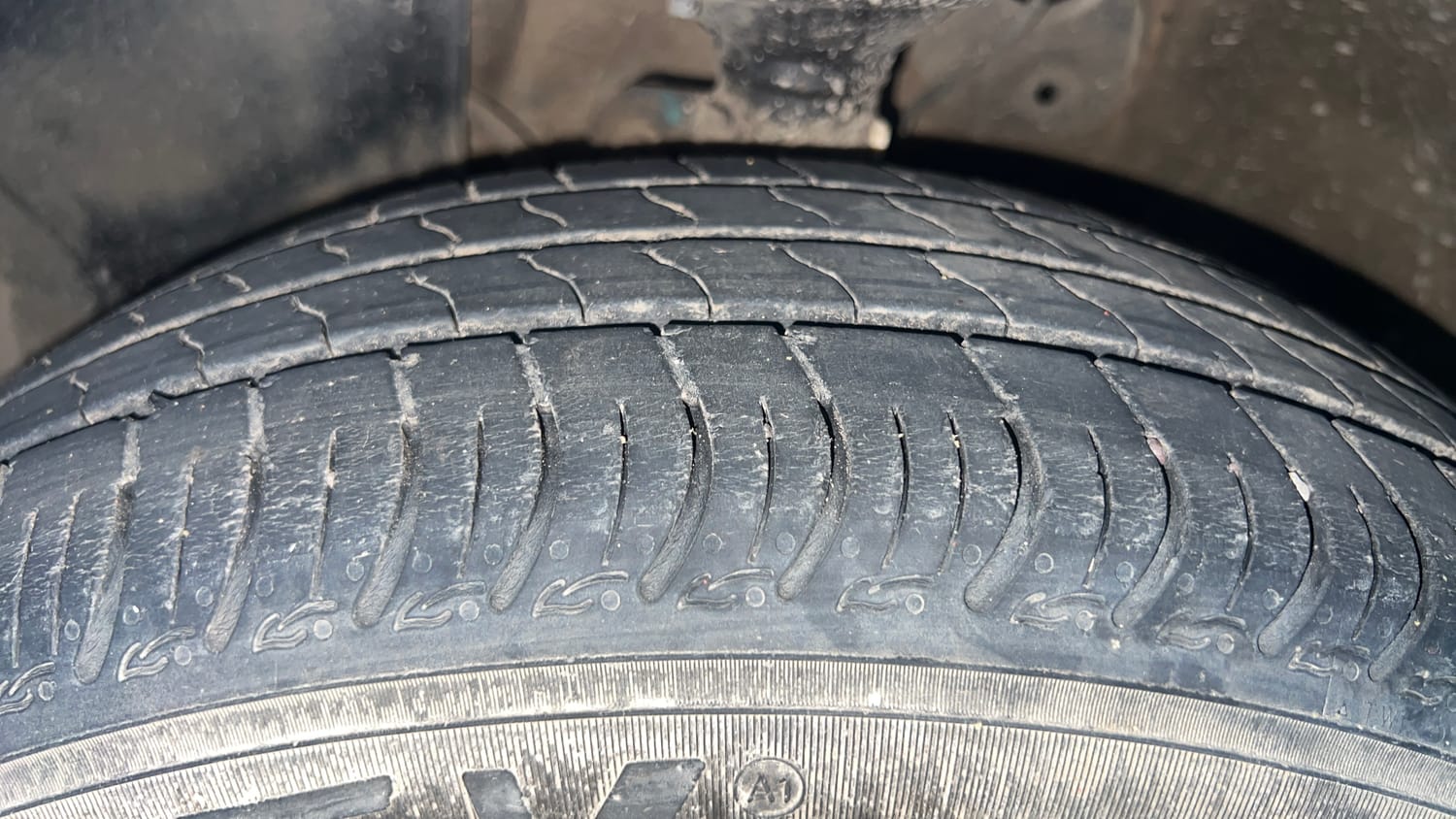 Used 2024 Maruti Suzuki Wagon R VXI 1.0 CNG Cng Manual tyres LEFT FRONT TYRE TREAD VIEW