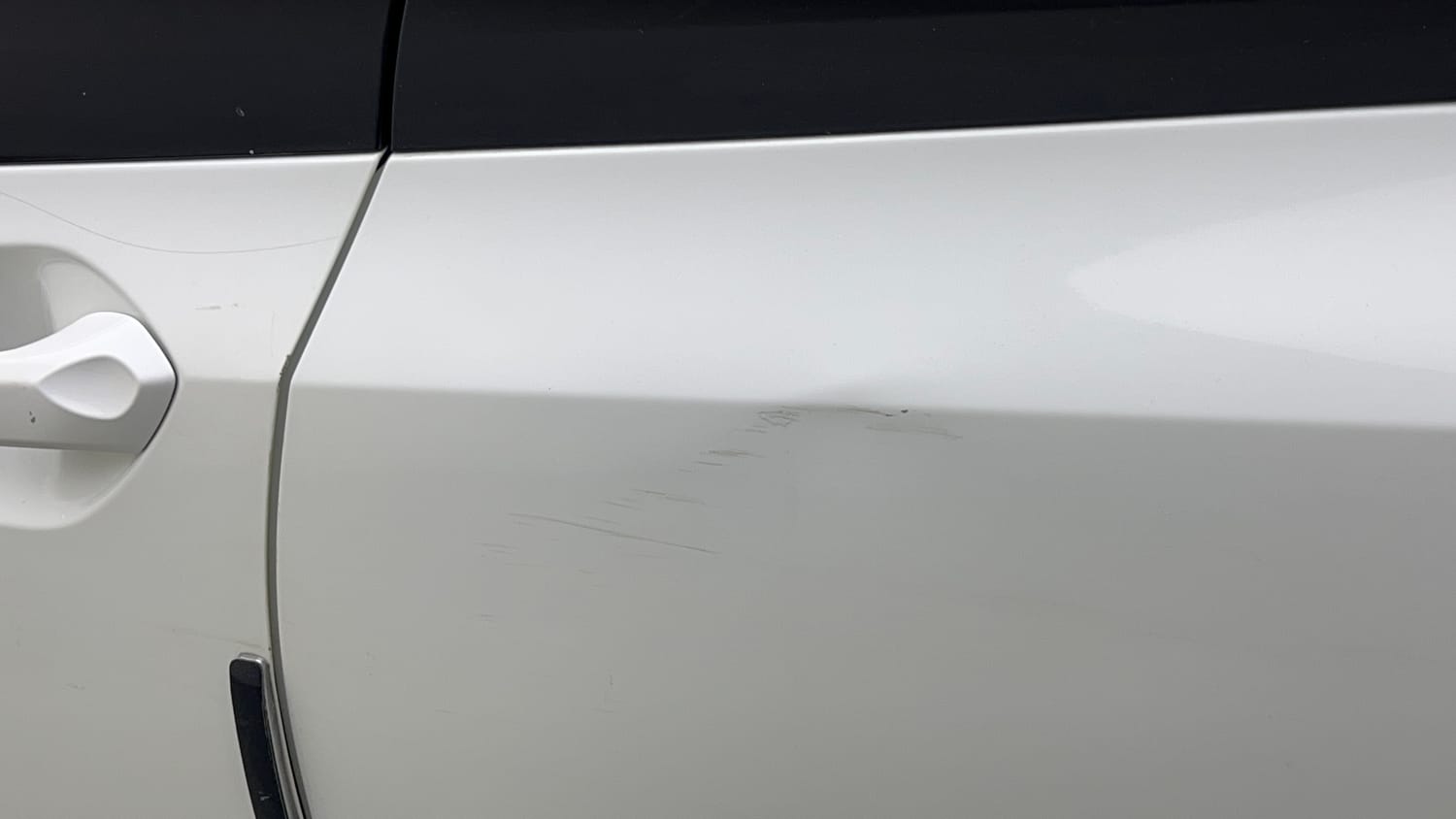 Used 2022 Tata Altroz XE Petrol Petrol Manual dents MINOR SCRATCH