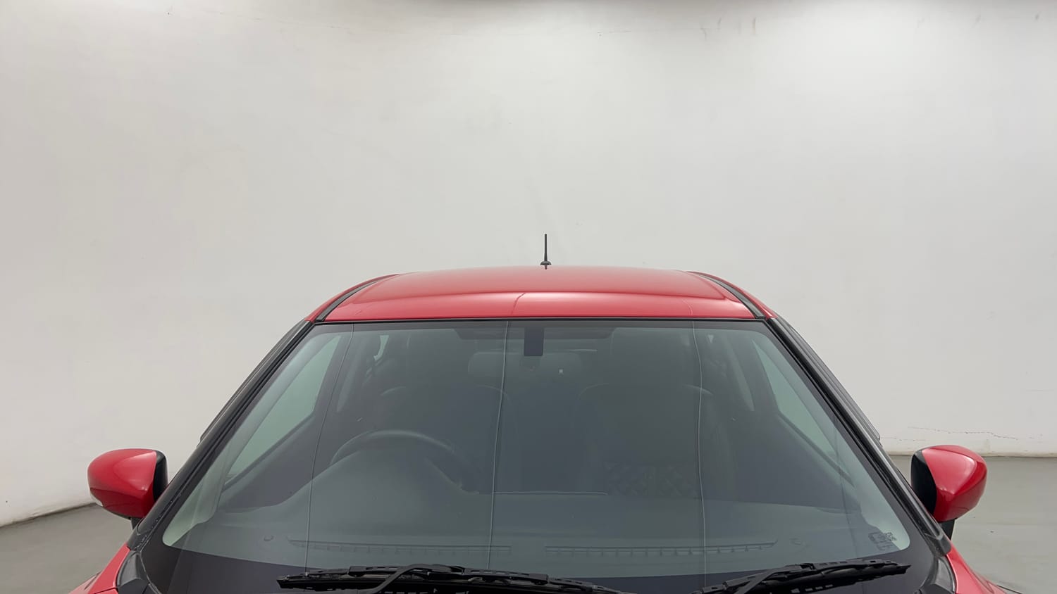 Used 2018 Maruti Suzuki Baleno Alpha 1.2 Petrol Manual exterior FRONT WINDSHIELD VIEW