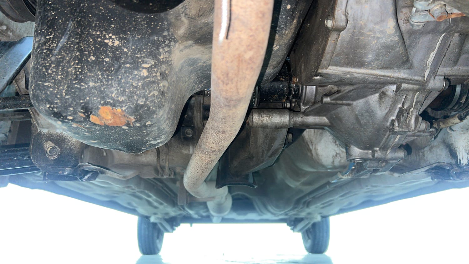 Used 2017 Maruti Suzuki Alto 800 VXi Petrol Manual extra FRONT LEFT UNDERBODY VIEW