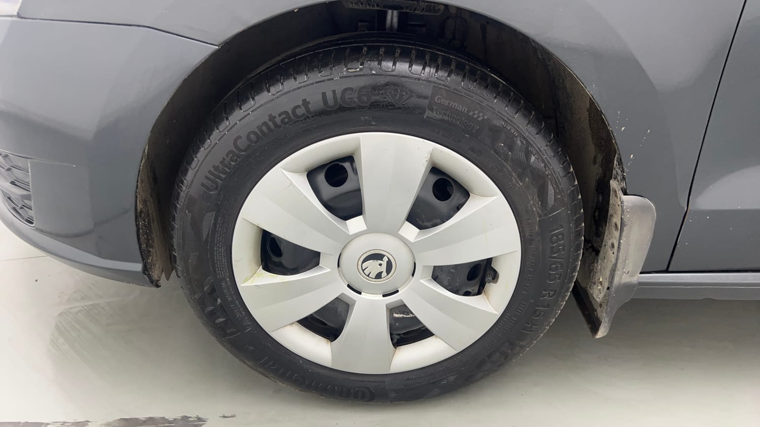 Used 2020 Skoda Rapid Active 1.0 TSI MT Petrol Manual tyres LEFT FRONT TYRE RIM VIEW