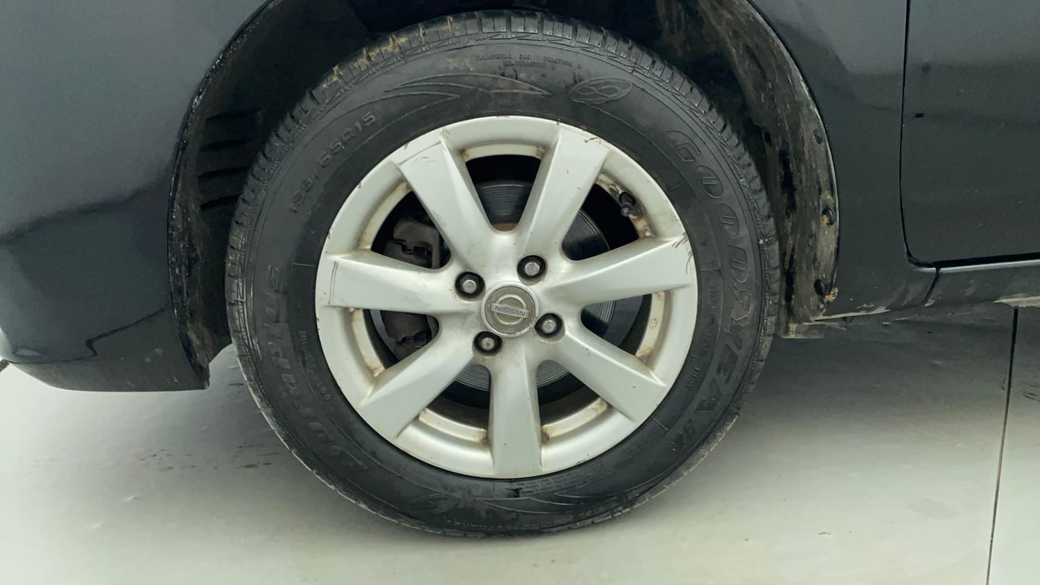 Used 2013 Nissan Sunny XV Diesel Diesel Manual tyres LEFT FRONT TYRE RIM VIEW