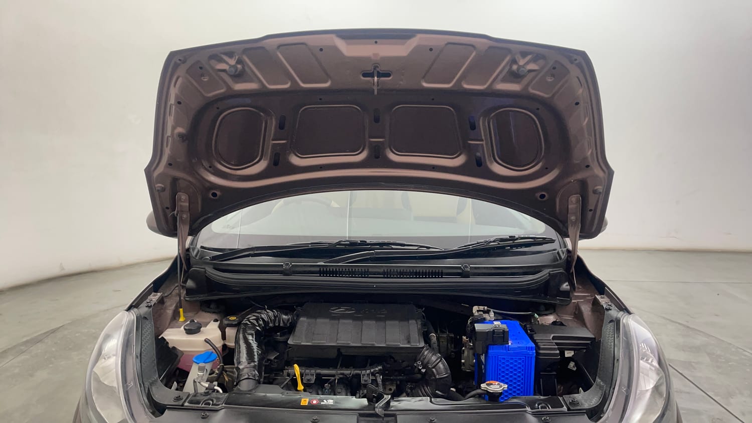Used 2021 Hyundai Aura S 1.2 Petrol Petrol Manual engine ENGINE & BONNET OPEN FRONT VIEW