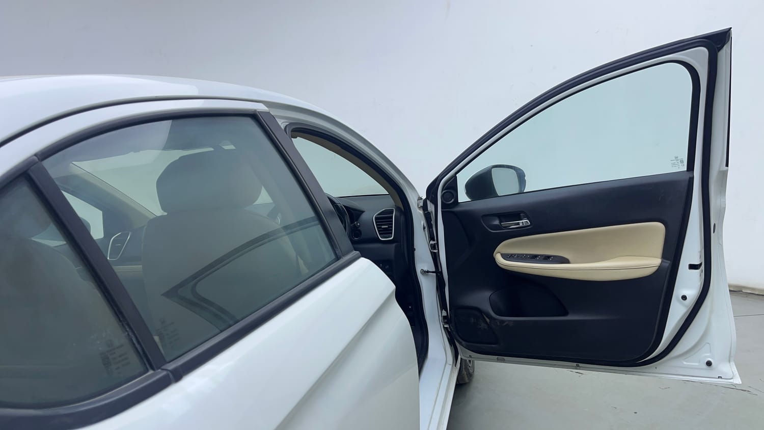 Used 2021 Honda City ZX Petrol Petrol Manual interior RIGHT FRONT DOOR OPEN VIEW