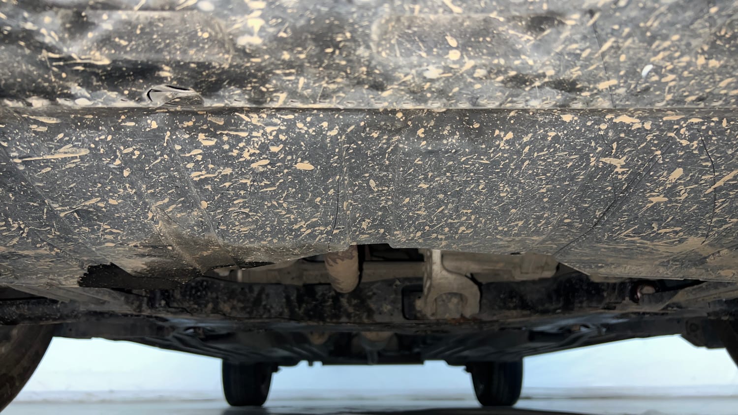 Used 2021 Maruti Suzuki S-Cross Zeta AT Petrol Automatic extra FRONT LEFT UNDERBODY VIEW