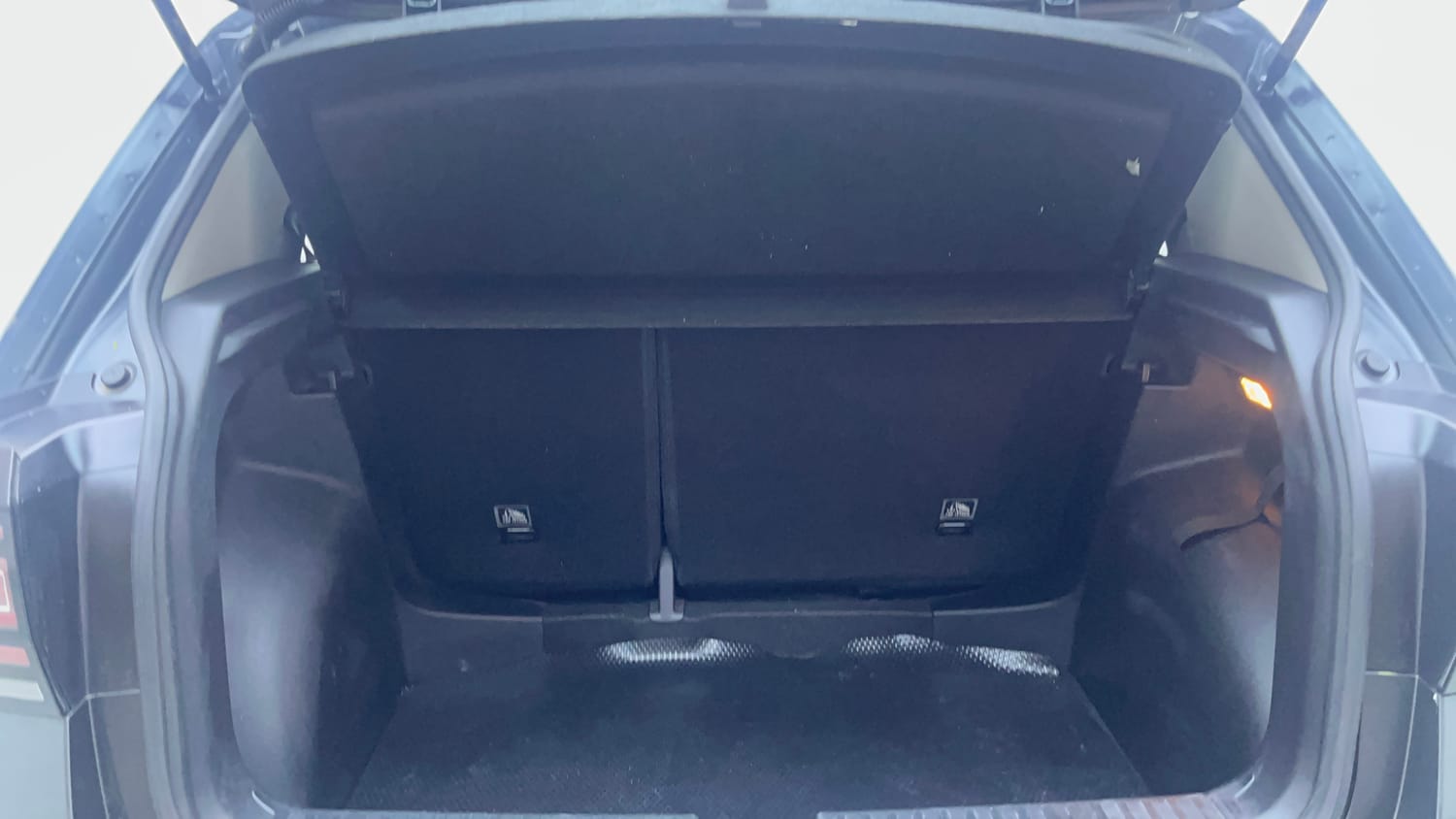 Used 2023 Volkswagen Taigun Highline 1.0 TSI MT Petrol Manual interior DICKY INSIDE VIEW
