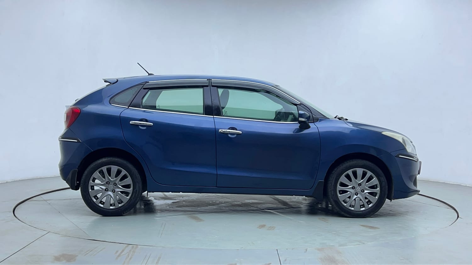 Used 2018 Maruti Suzuki Baleno Zeta 1.2 AT Petrol Automatic exterior RIGHT SIDE VIEW