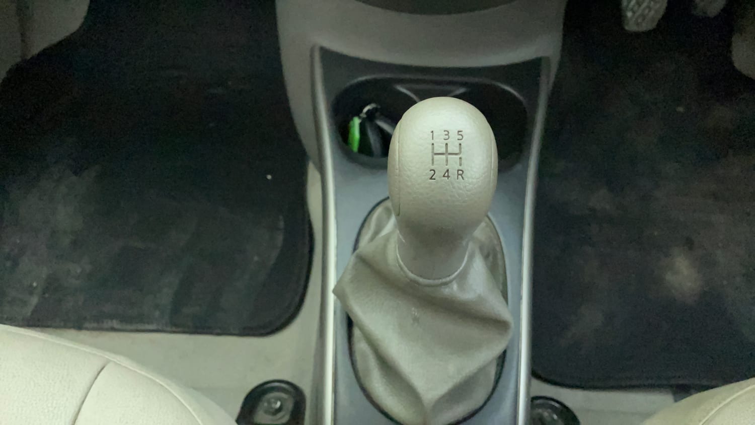 Used 2013 Nissan Sunny XV Diesel Diesel Manual interior GEAR  KNOB VIEW