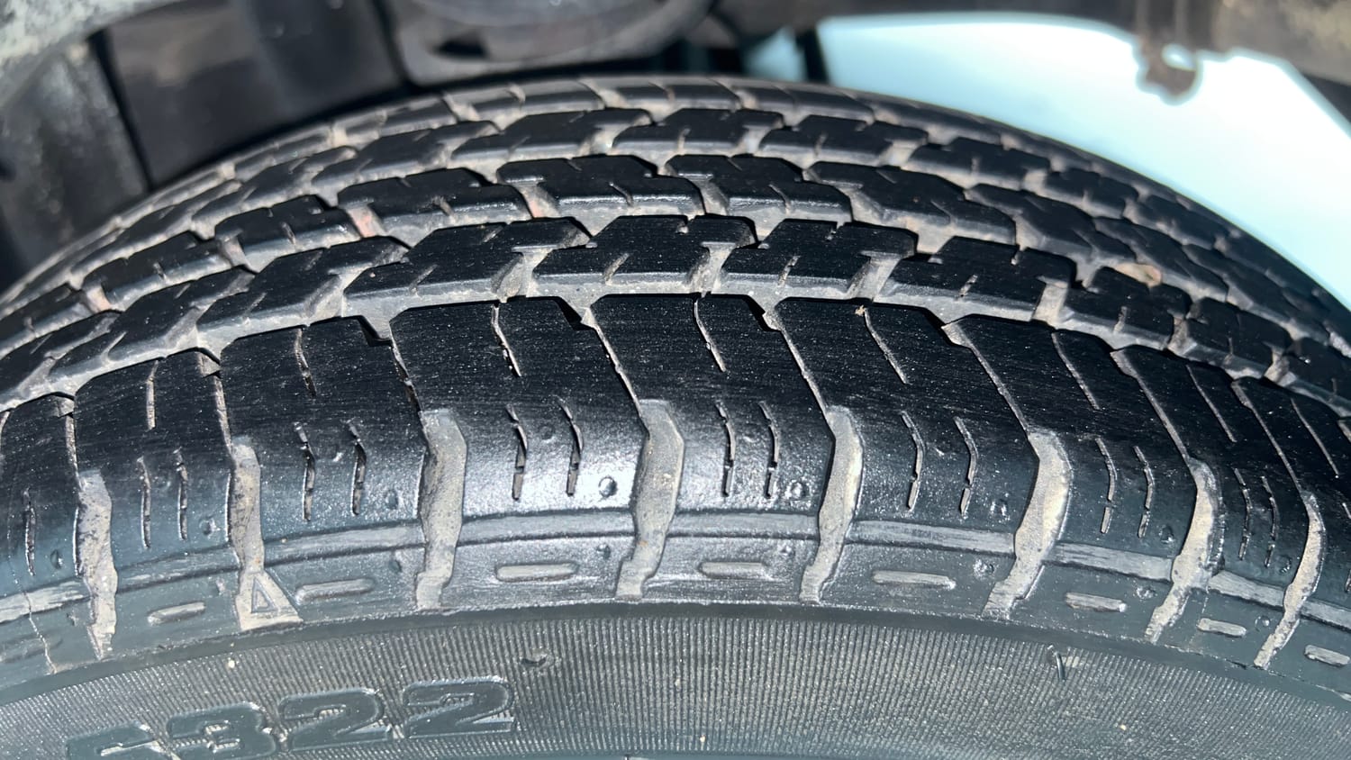 Used 2017 maruti-suzuki Alto K10 VXi (O) AMT Petrol Automatic tyres LEFT REAR TYRE TREAD VIEW