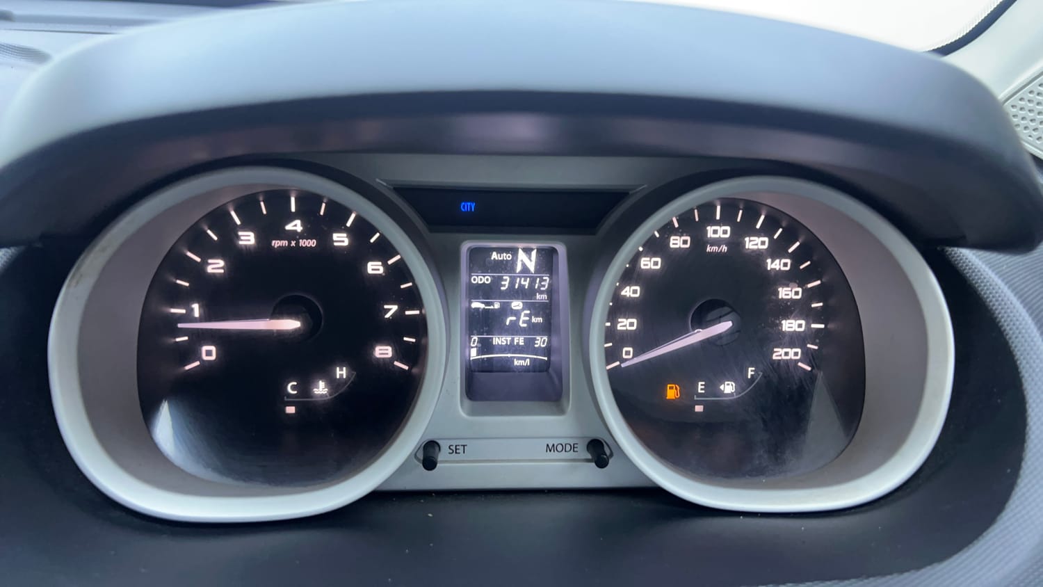 Used 2017 Tata Tiago Revotron XZA Petrol Automatic interior CLUSTERMETER VIEW